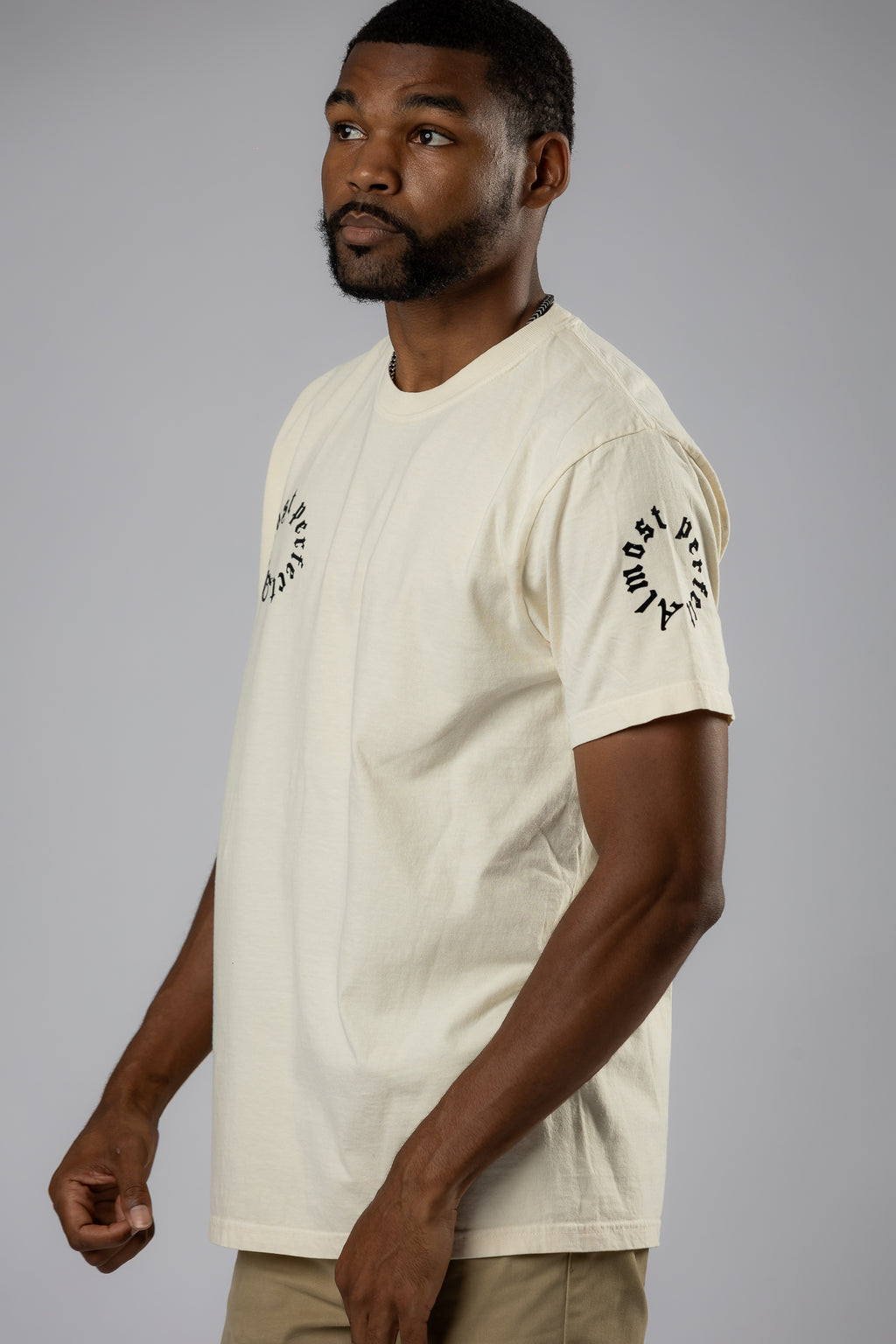 Almost perfect pocket Tee