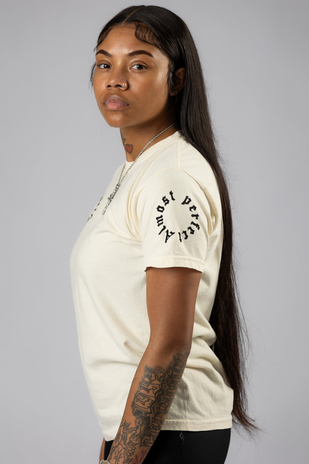 Almost perfect pocket Tee