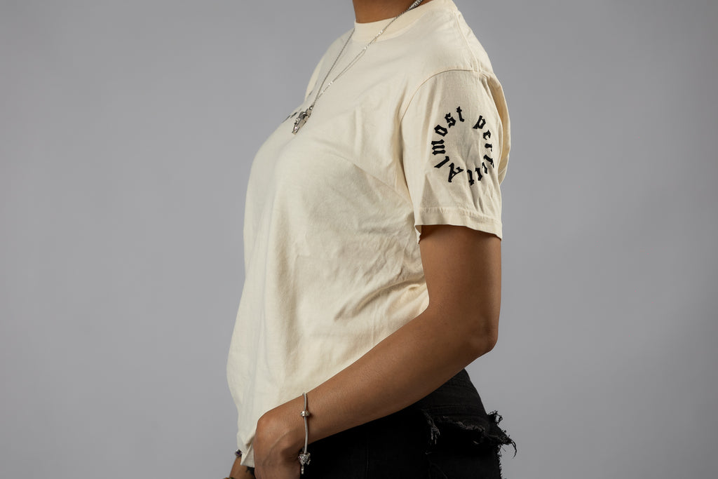 Almost perfect pocket Tee