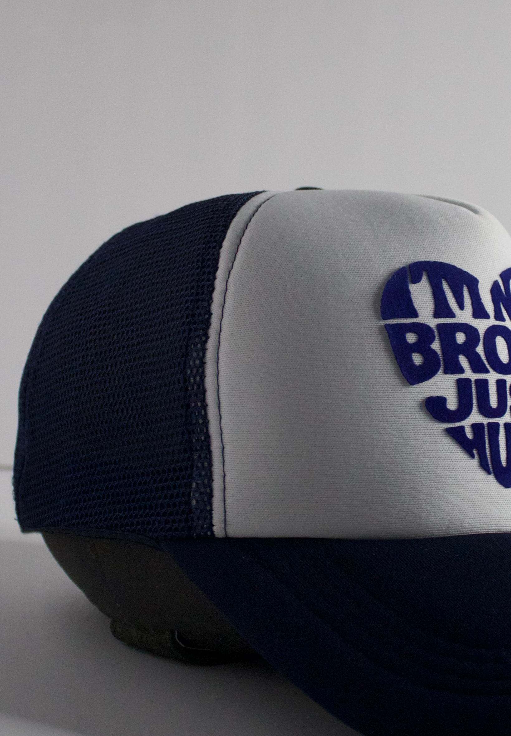 Hurt 💙 Trucker ( Navy/White )