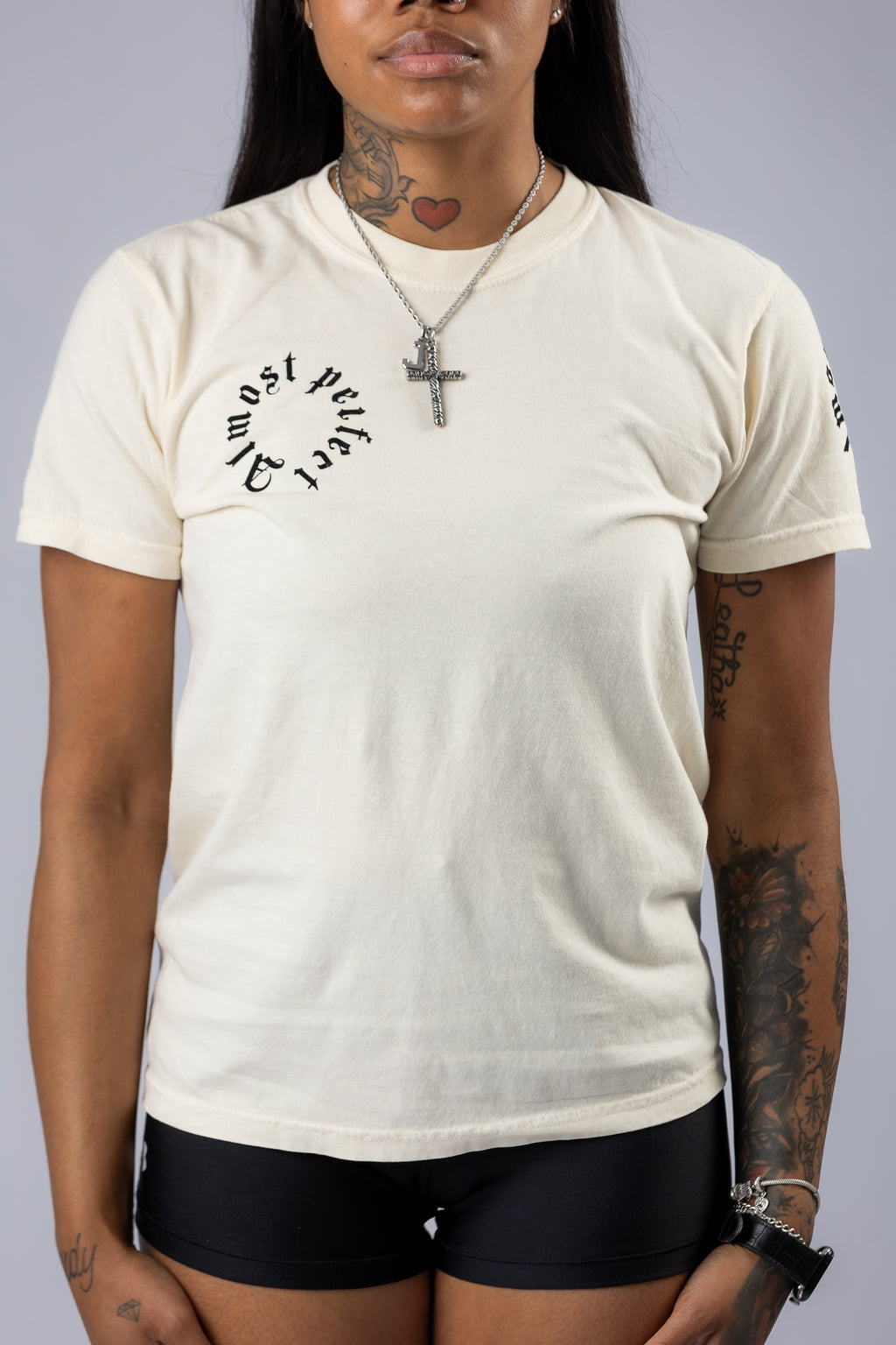 Almost perfect pocket Tee