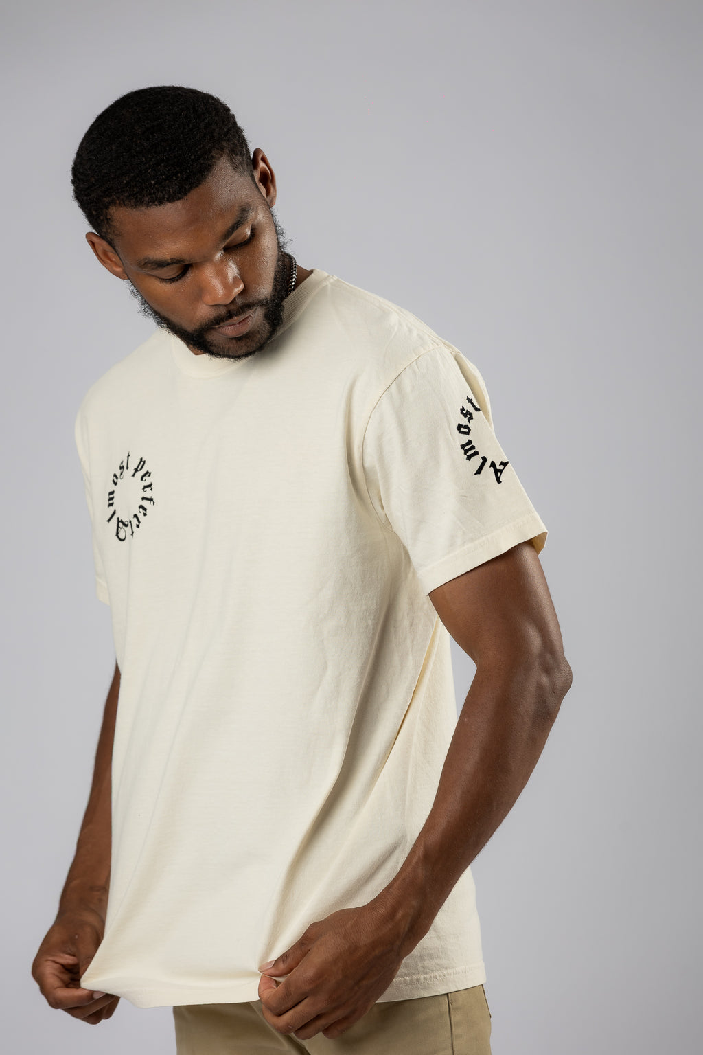 Almost perfect pocket Tee